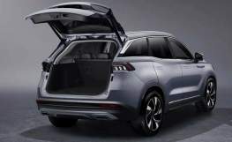 BAIC X7