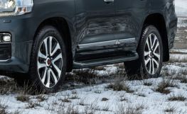 Toyota Land Cruiser 200