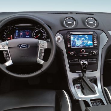 mondeo-sedan %2