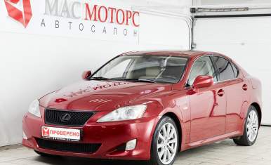 Lexus IS