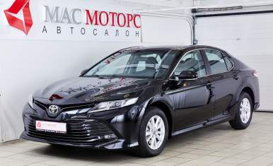 Toyota Camry 2020 Черный