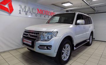 Mitsubishi Pajero IV