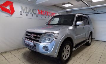 Mitsubishi Pajero IV