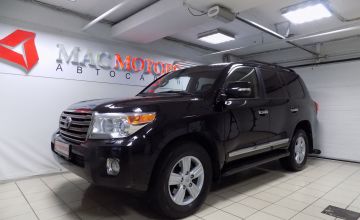 Toyota Land Cruiser 