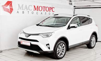 Toyota RAV4 2018 Белый