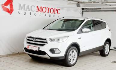 Ford Kuga Белый