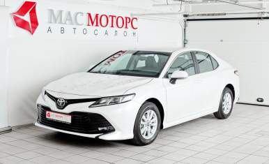 Toyota Camry 2020 Белый