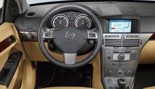 Opel Astra Family: хэтчбек