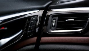 GAC GS8