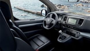 Peugeot Traveller