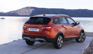 Lada Vesta SW Cross 2022