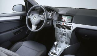 Opel Astra Family: хэтчбек