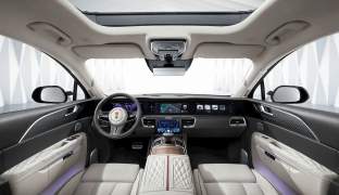 Hongqi E-HS9