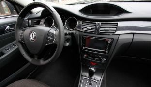 Dongfeng S30