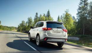 Mitsubishi Outlander 5 мест
