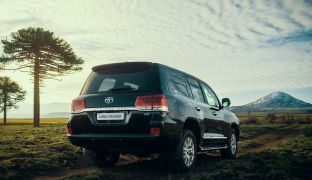 Toyota Land Cruiser 200