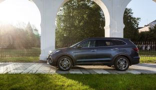 Hyundai Grand Santa Fe