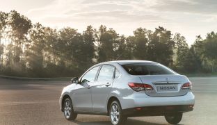 Nissan Almera
