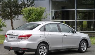 Nissan Almera