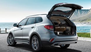 Hyundai Grand Santa Fe
