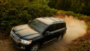 Toyota Land Cruiser 200