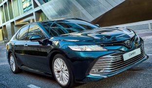 Toyota Camry 2020