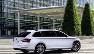 Skoda Superb Combi