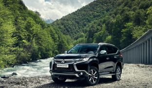 Mitsubishi Pajero Sport 2020