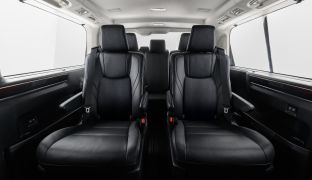 Toyota Hiace VIP