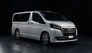 Toyota Hiace VIP