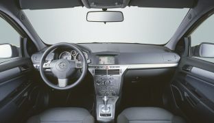 Opel Astra Family: хэтчбек