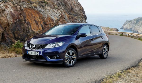 Nissan Tiida хэтчбэк